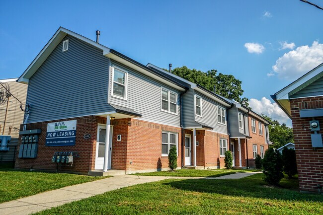 Building Photo - 1644 W Kentucky St
