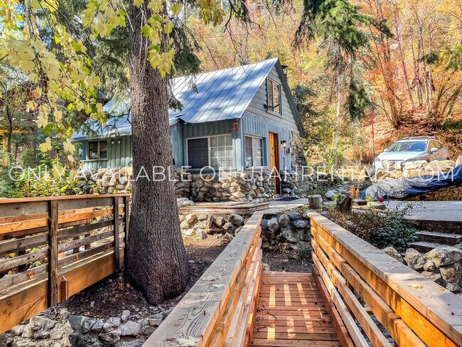 Building Photo - 3162 E Big Pne Cyn