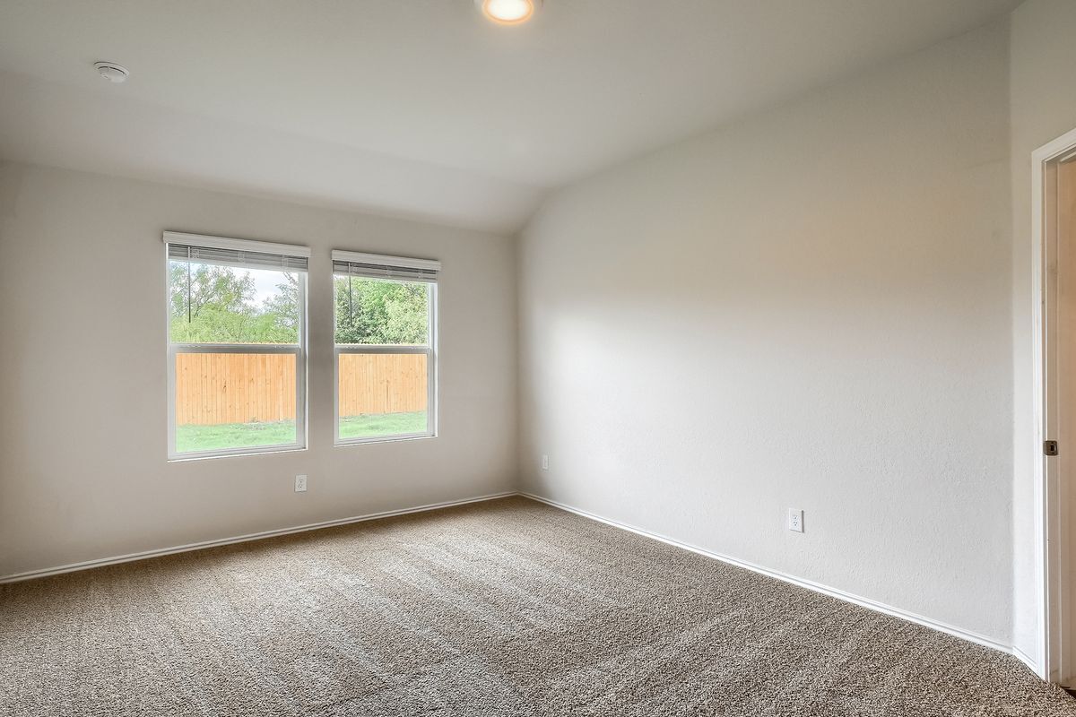 Building Photo - 745 Adler Way