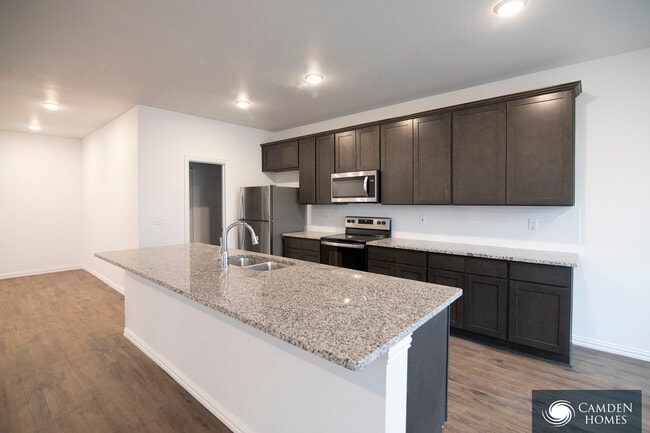 Building Photo - 2545 Jax St