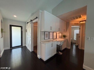 Building Photo - 4104 SW 15th Ave