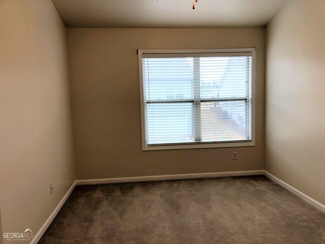 Building Photo - 127 Red Maple Drive