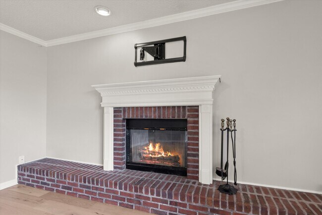 Building Photo - 300 Early Harvest Ct