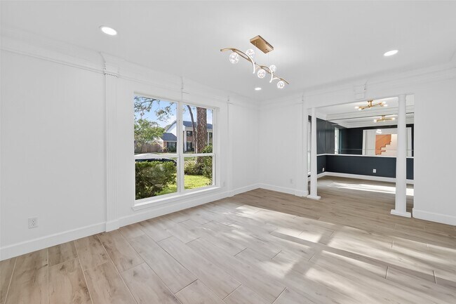 Building Photo - 2734 Triway Ln