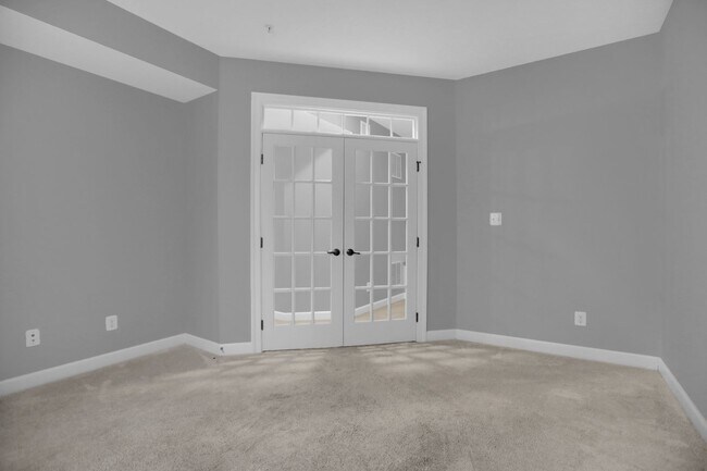 Building Photo - 8638 Westford Rd