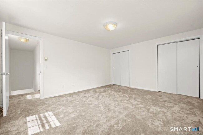 Building Photo - 1346 High Ridge Rd