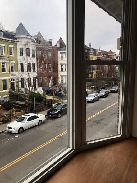 Primary Photo - 1315 Park Rd NW