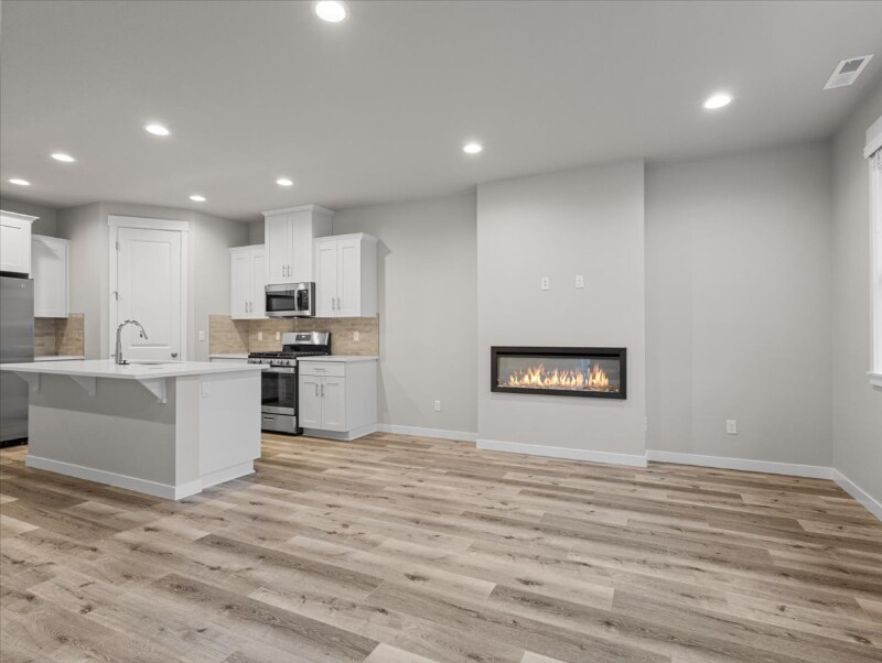 Building Photo - 11204 SE 162nd Ave