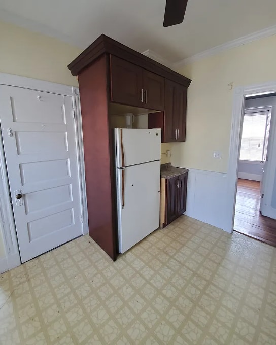 Building Photo - 65 Olcott St