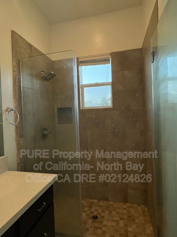 Building Photo - 1167 Mark West Springs Rd