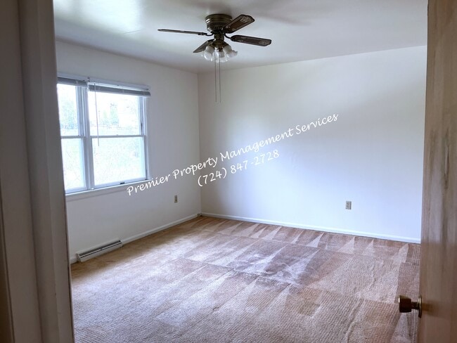 Building Photo - 2209 Airport Rd