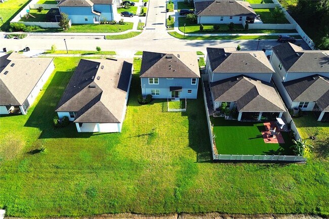 Building Photo - 30600 Thunderbird Dr