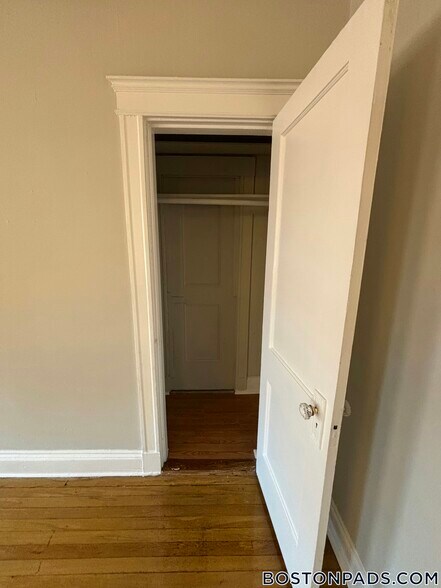 Building Photo - 1185 Commonwealth Ave