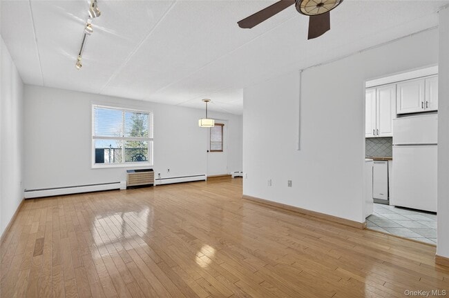 Building Photo - 135 Post Ave