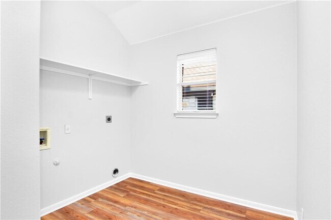 Building Photo - 5813 York Bridge Cir