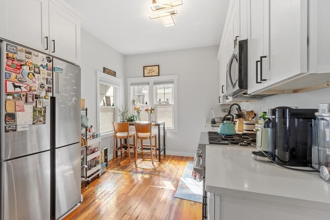 Building Photo - 193 Brookside Pkwy