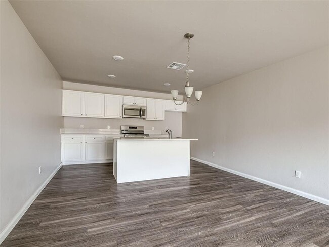 Building Photo - 1102 Ashton Ln