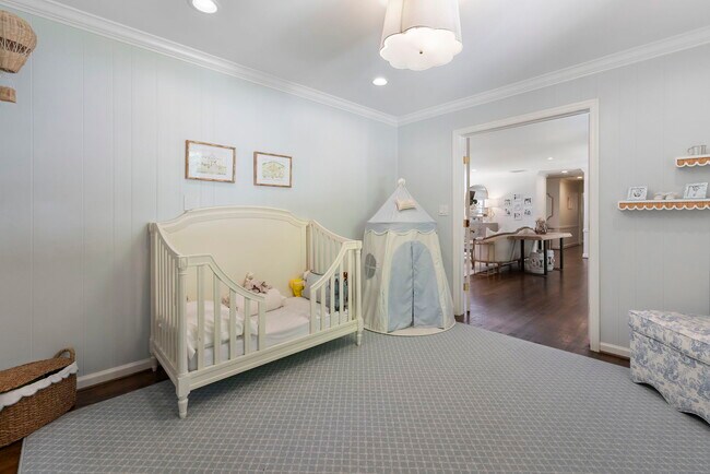 Building Photo - 4470 Chatworth Ct NE