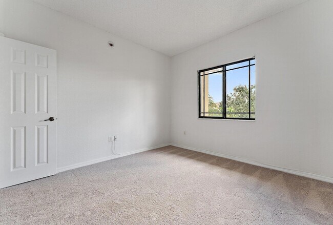 Building Photo - 2727 Anzio Ct