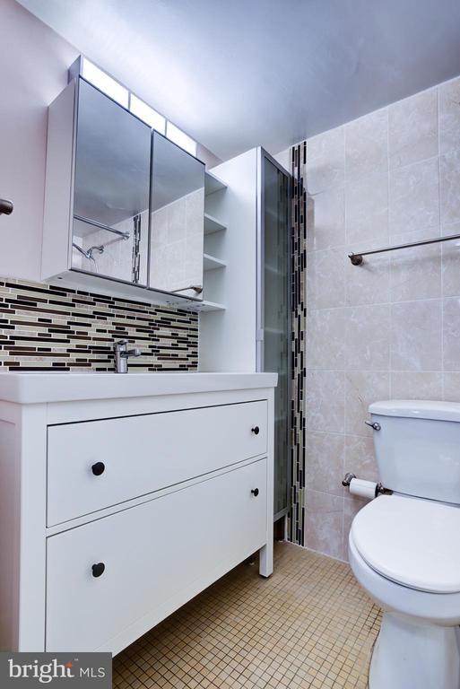 Building Photo - 950 25th St NW