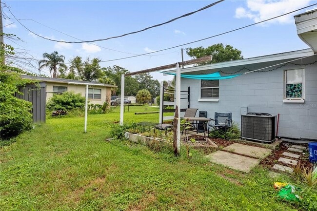 Building Photo - 1300 Rosa L Jones Dr
