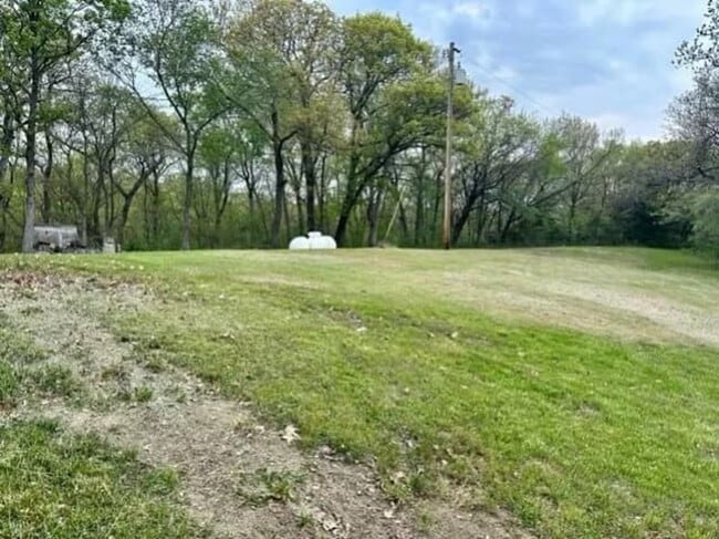 Building Photo - 9108 S Buckner Tarsney Rd