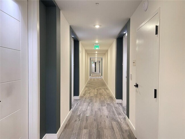 Building Photo - 788 West Marietta St NW