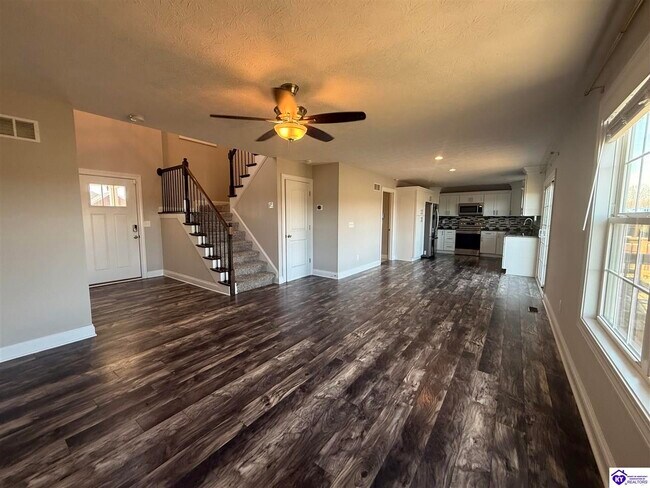 Building Photo - 112 McClendon Hills Ln