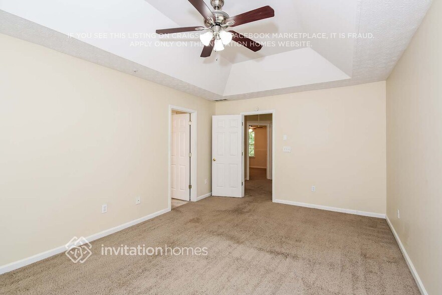 Building Photo - 1479 Evanston Ln