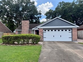 Building Photo - 11223 Willow Field Dr