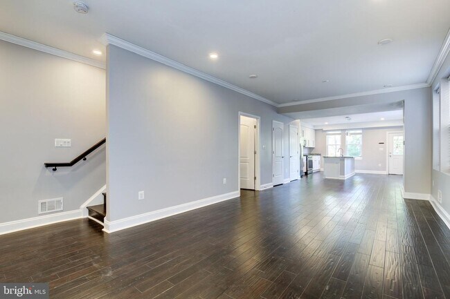 Building Photo - 4209 JENIFER St NW