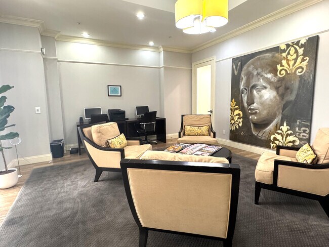 Building Photo - 233 S Federal Hwy