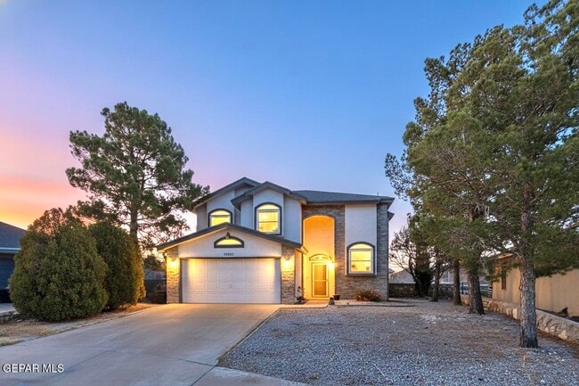 Building Photo - 10916 Loma De Luz Pl