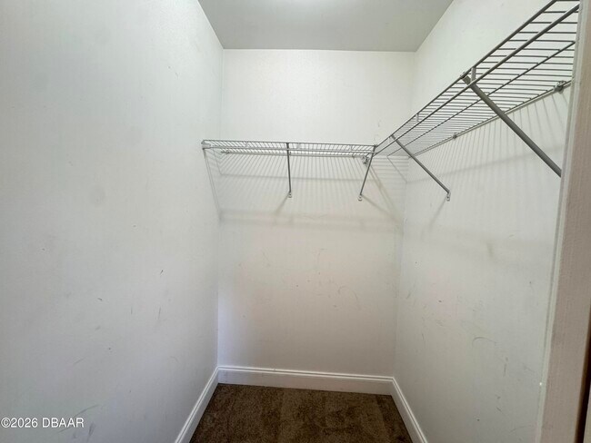 Building Photo - 1916 Seclusion Dr