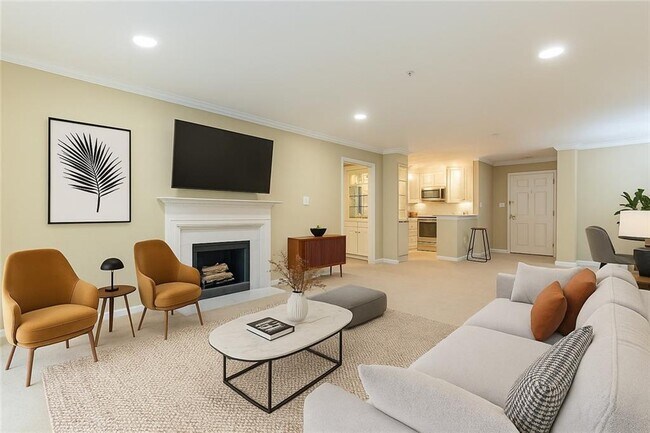 Building Photo - 28106 Plantation Dr NE