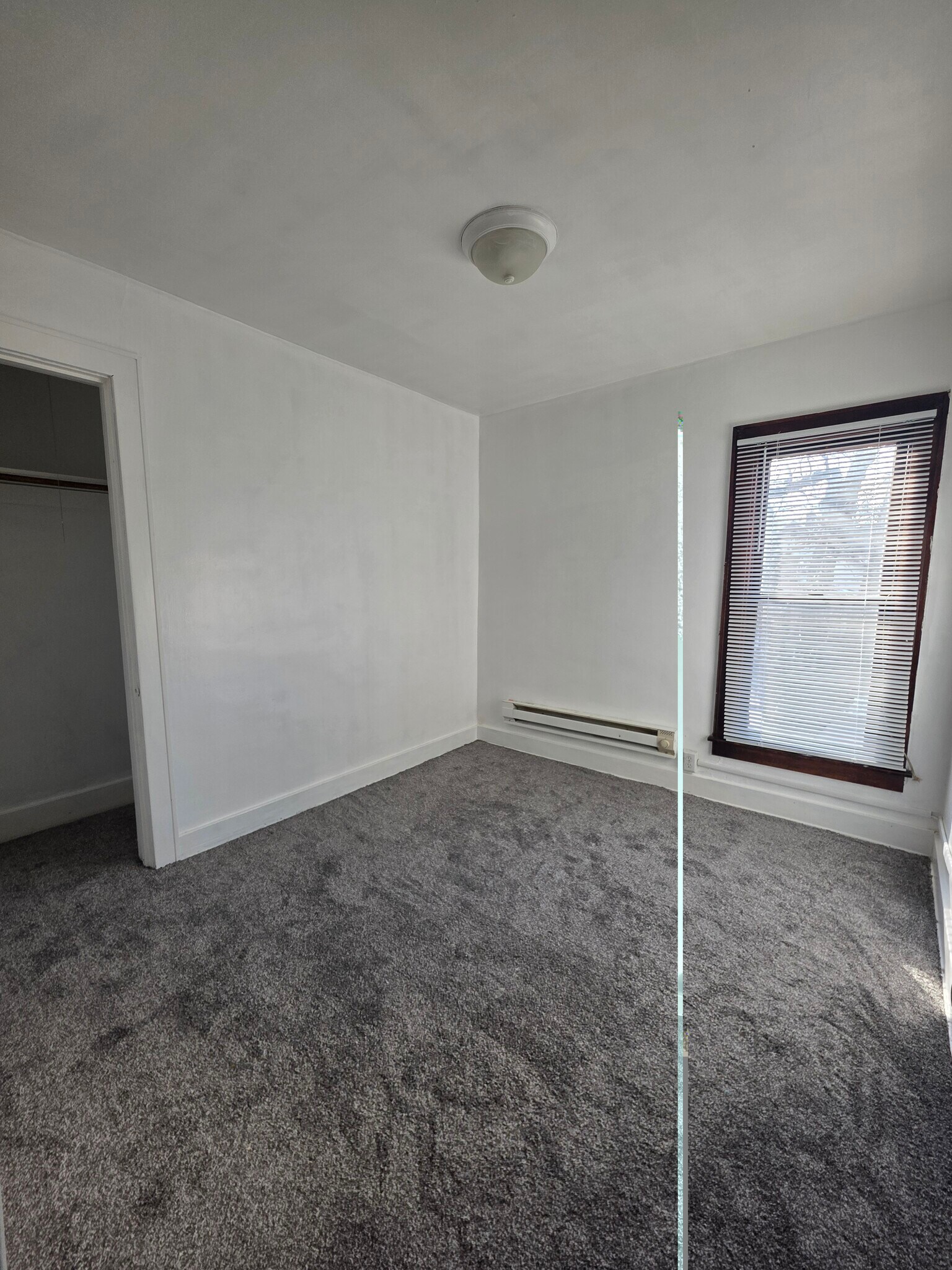 Building Photo - 833 10th St NW