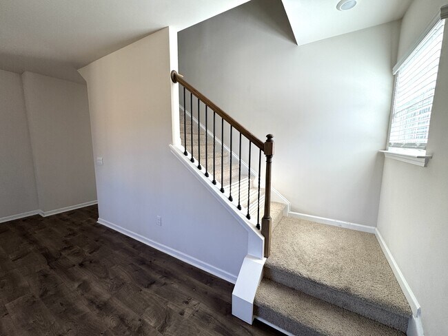 Building Photo - 937 Ocean Ct