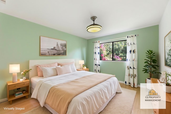 Building Photo - 2 Bedroom Townhome with Private Yard and 2 Car Garage in Santa Clara