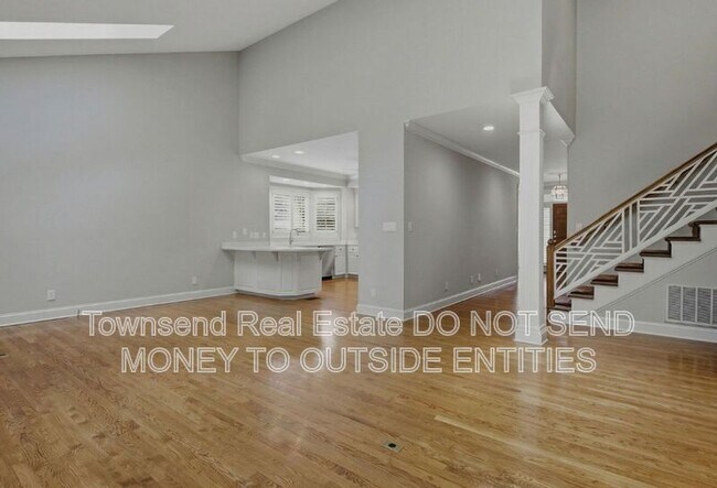 Building Photo - 200 Litchfield Pl