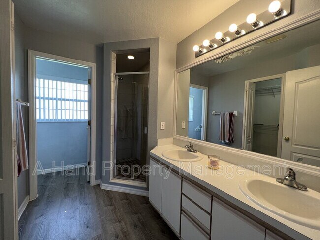 Building Photo - 4104 Cannon Ct