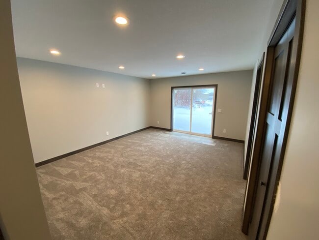 Building Photo - 800 Texas Ave NW