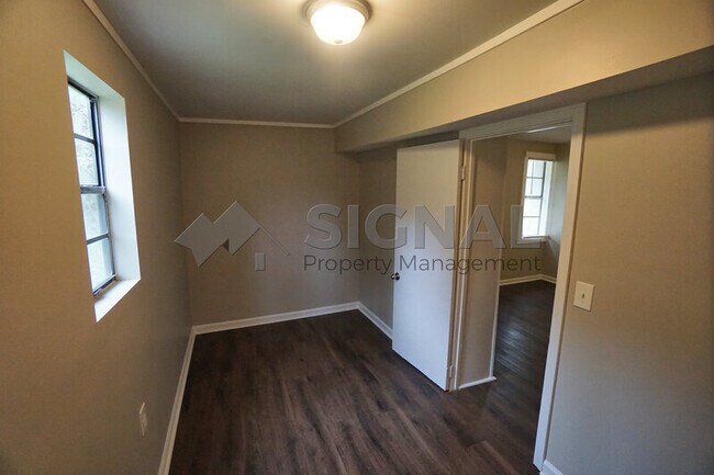 Building Photo - 7619 Henry Ellen Rd