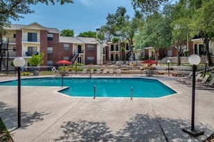 Building Photo - Park at Wells Branch Apartments