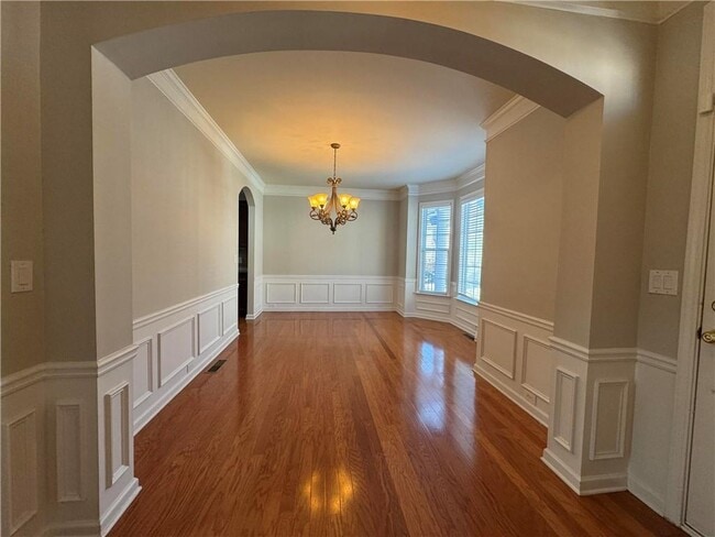 Building Photo - 10905 Brunson Dr