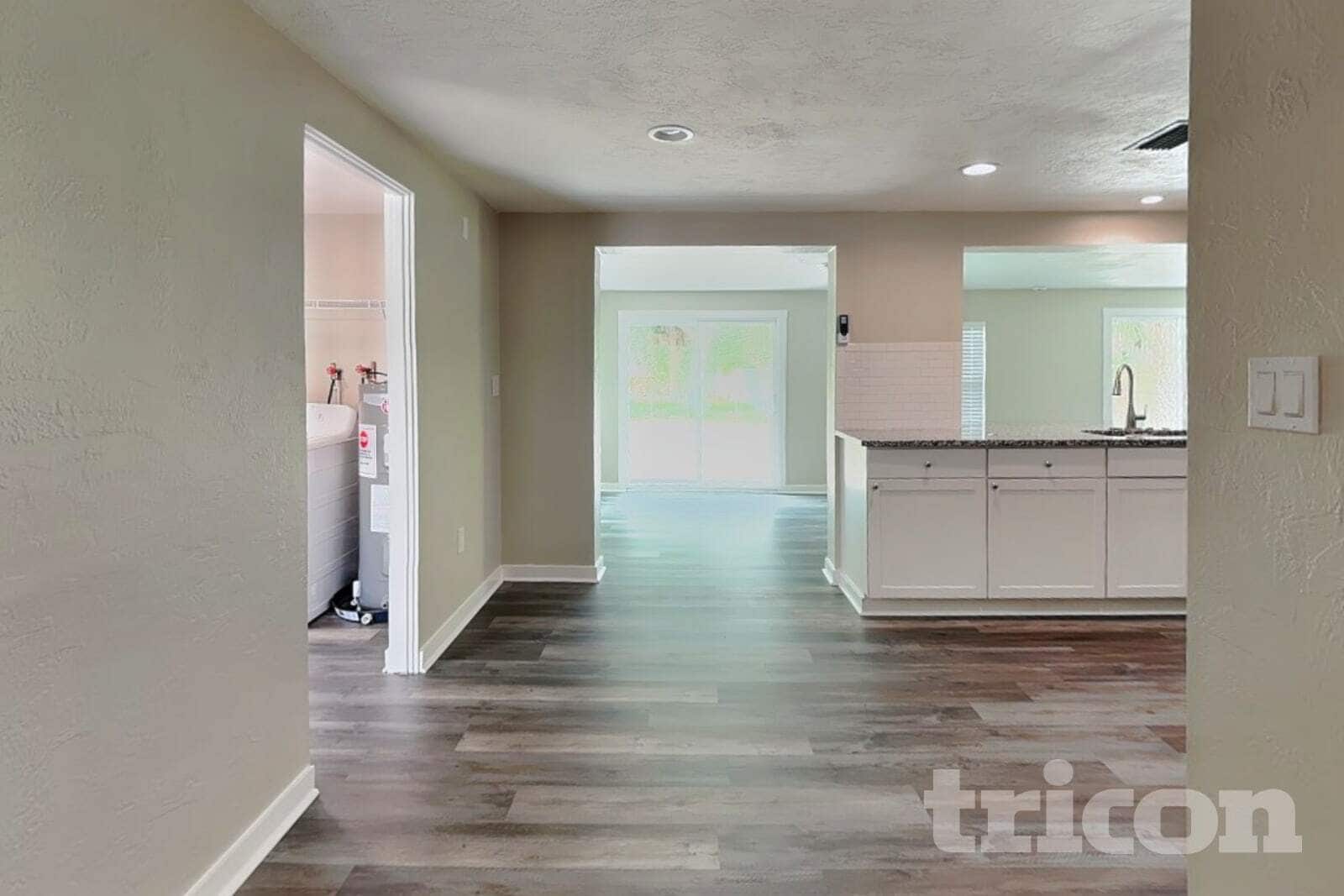 Building Photo - 7330 Cass Cir