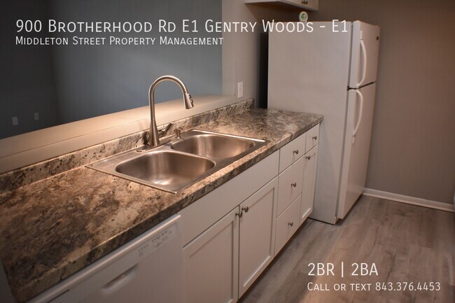 Building Photo - 900 Brotherhood Rd