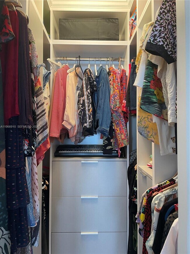 Building Photo - 1200 West Ave