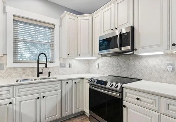 Building Photo - 529 Spencer Farlow Dr