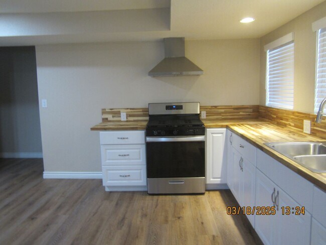 Building Photo - WOW,  RENT TWO LIKE NEW HOME ON ONE LOT!