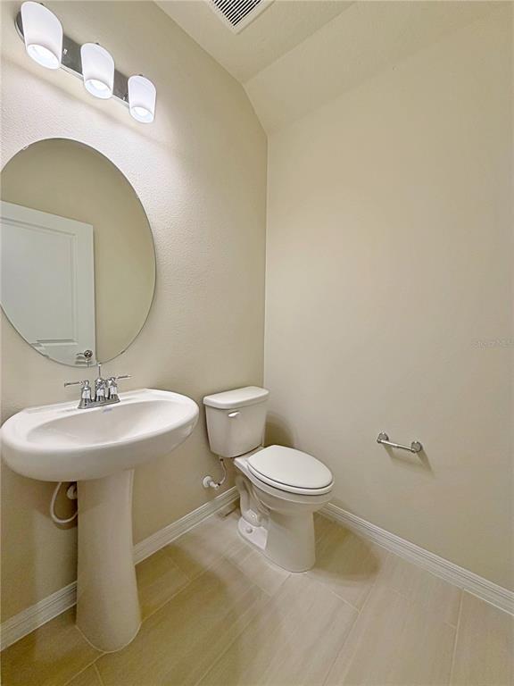 Building Photo - 16234 Merry Aly